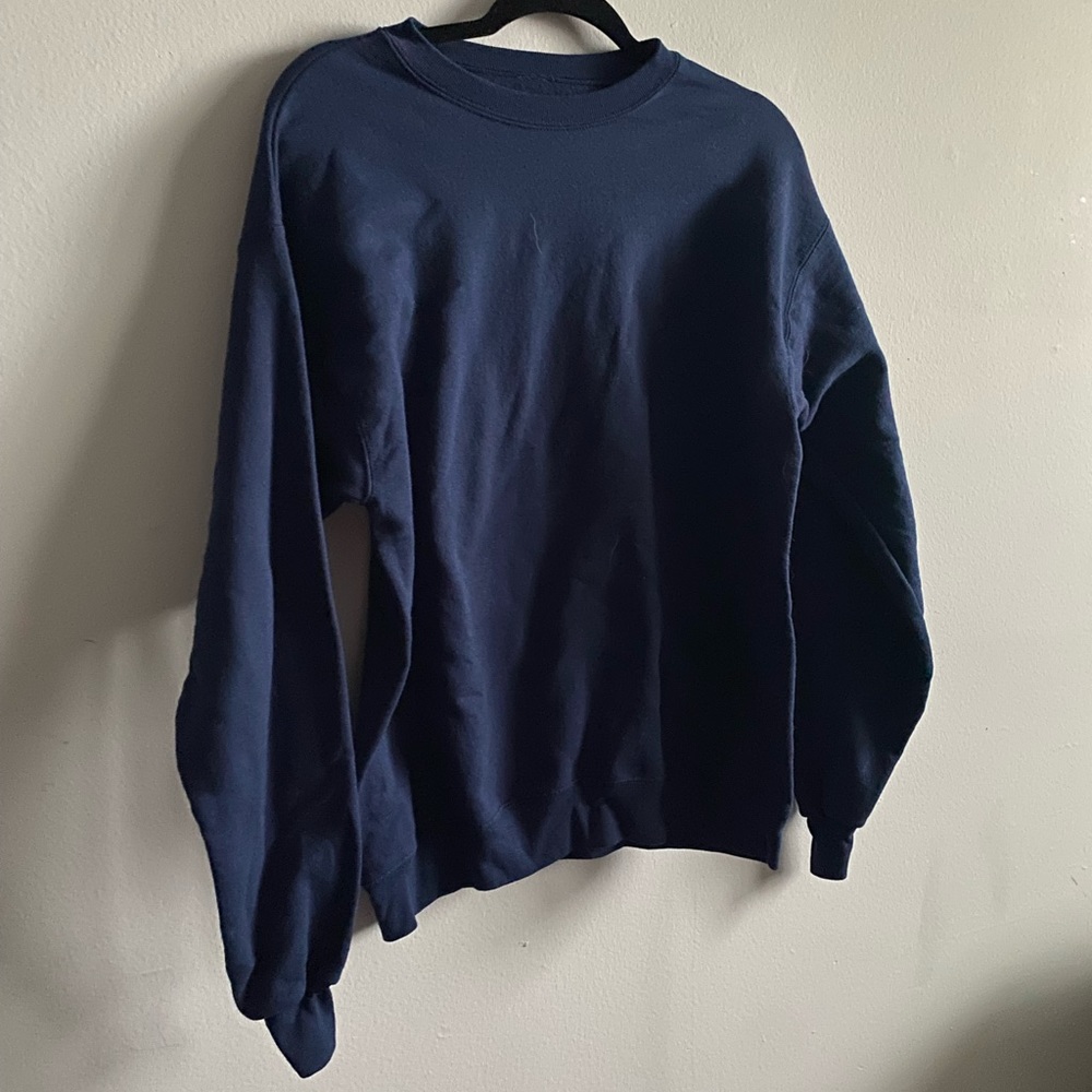 🚫 CLOSET CLOSING - Gildan | Crew Neck